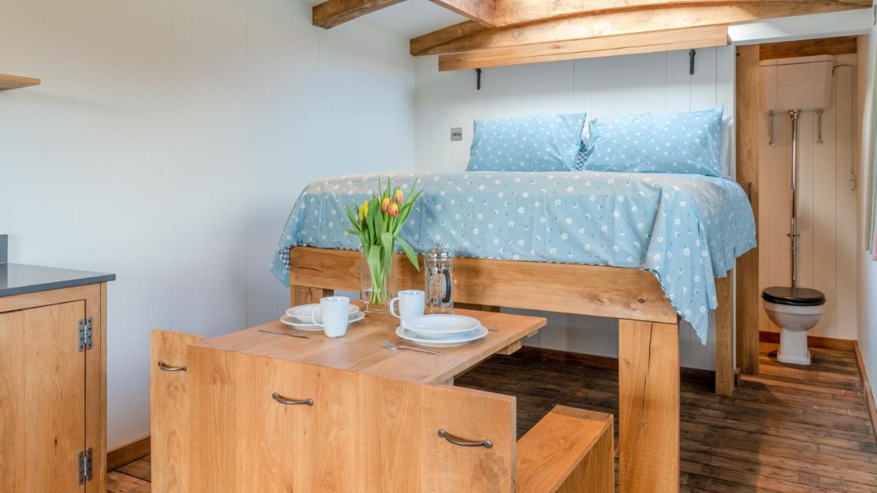 Betty Shepherd'S Hut ลิดนีย์ ภายนอก รูปภาพ